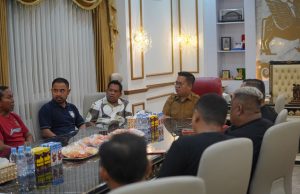 Potensi Stadion Aji Imbut Jadi Alternatif Borneo FC Selenggarakan Liga 1, Rendi Solihin : Mendorong Kebangkitan Sepak Bola di Kukar