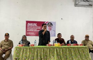 Rendi Solihin Berdialog dengan Pelaku UMKM di Sanga-sanga, Membahas Penyerahan Bantuan